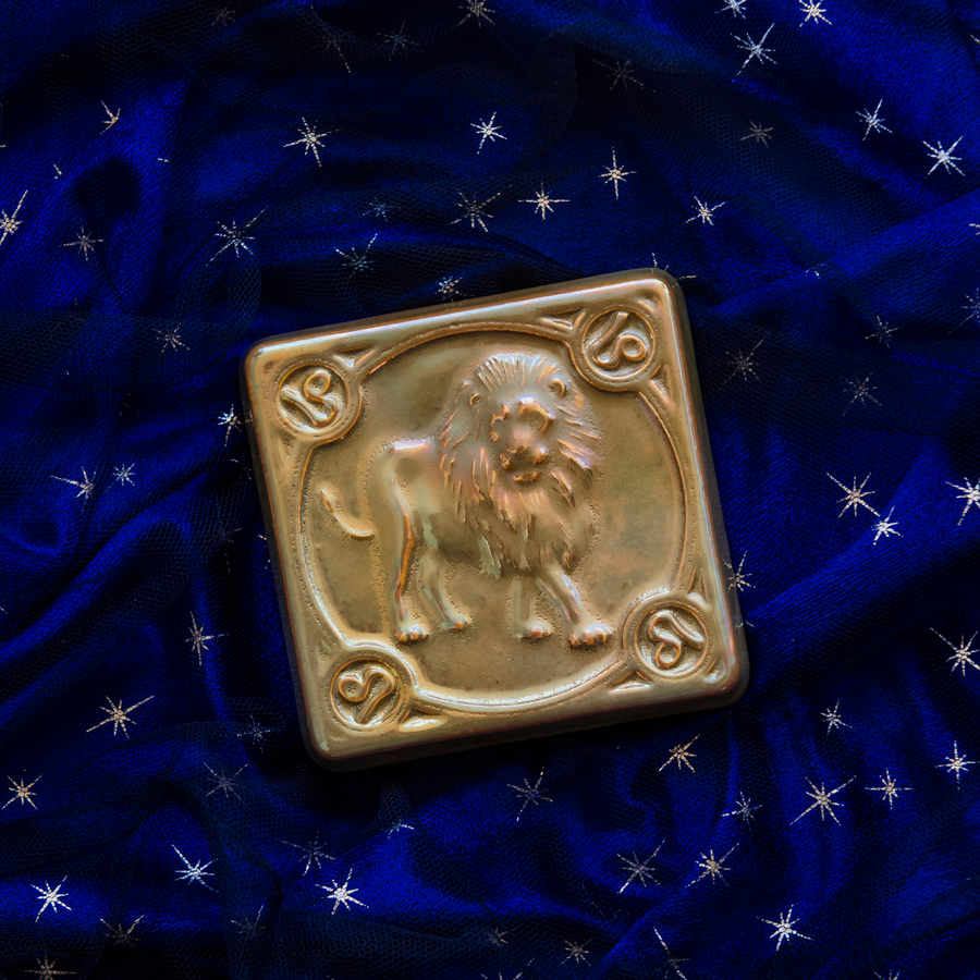 Leo Zodiac Tile | Iridescent