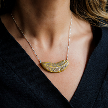 Feather Necklace | Iridescent