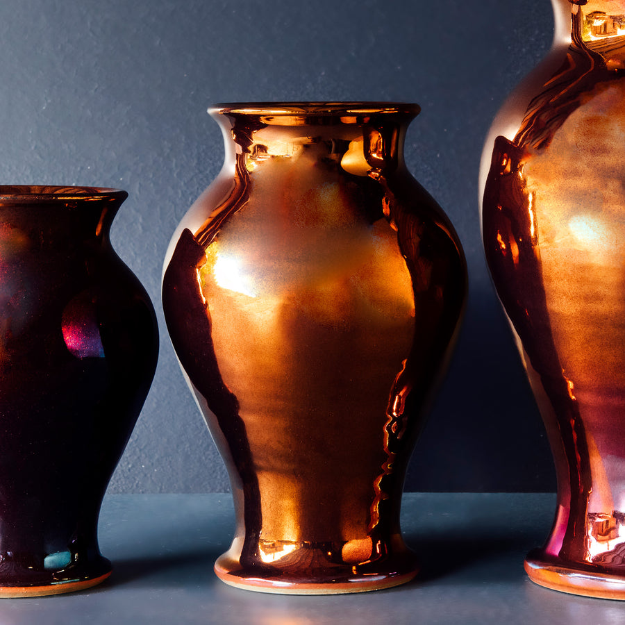 Medium Classic Vase | Iridescent