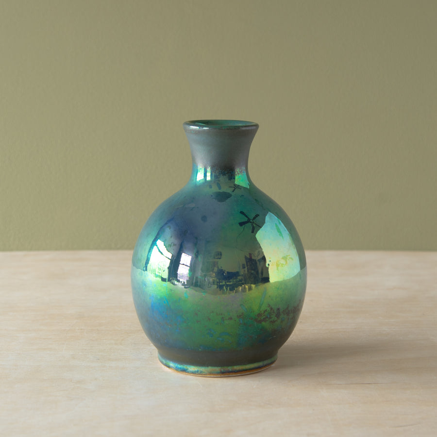 Classic Bud Vase | Matte Green Iridescent