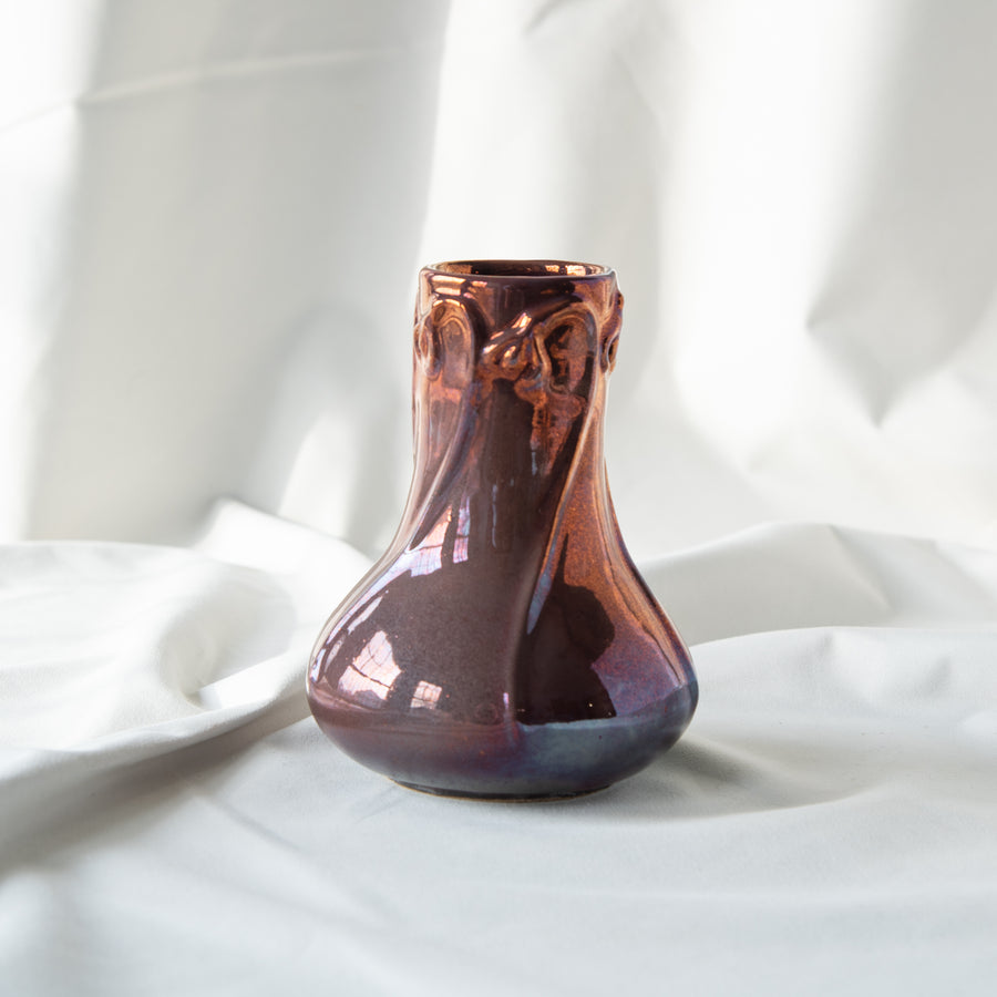 Limited Edition Snowdrop Vase | Plum Iridescent