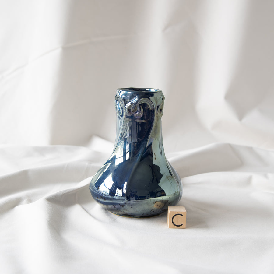 Limited Edition Snowdrop Vase | Azurite Iridescent