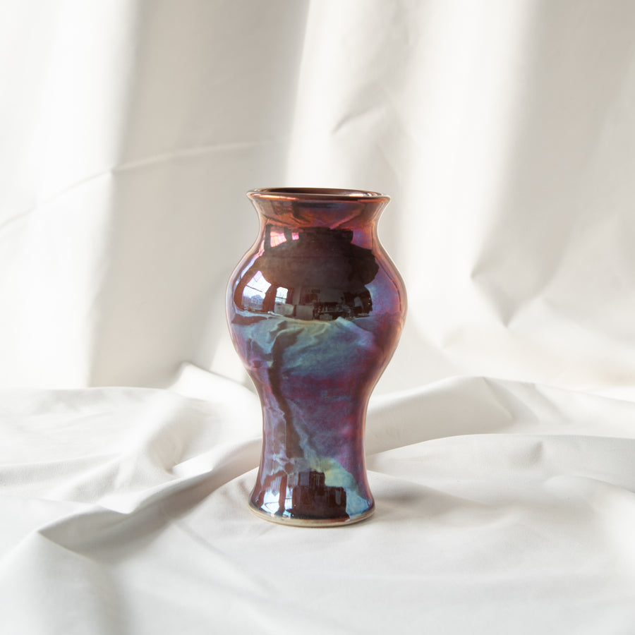 Limited Edition Small Classic Vase | Plum Iridescent