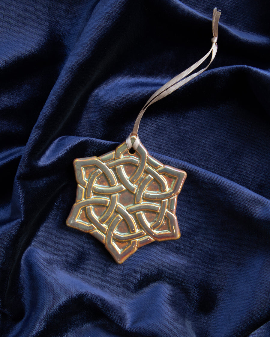 Limited Edition Celtic Ornament | Iridescent