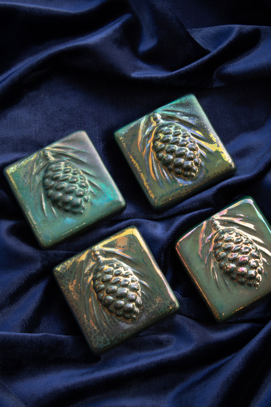 Pinecone Tile | Matte Green Iridescent