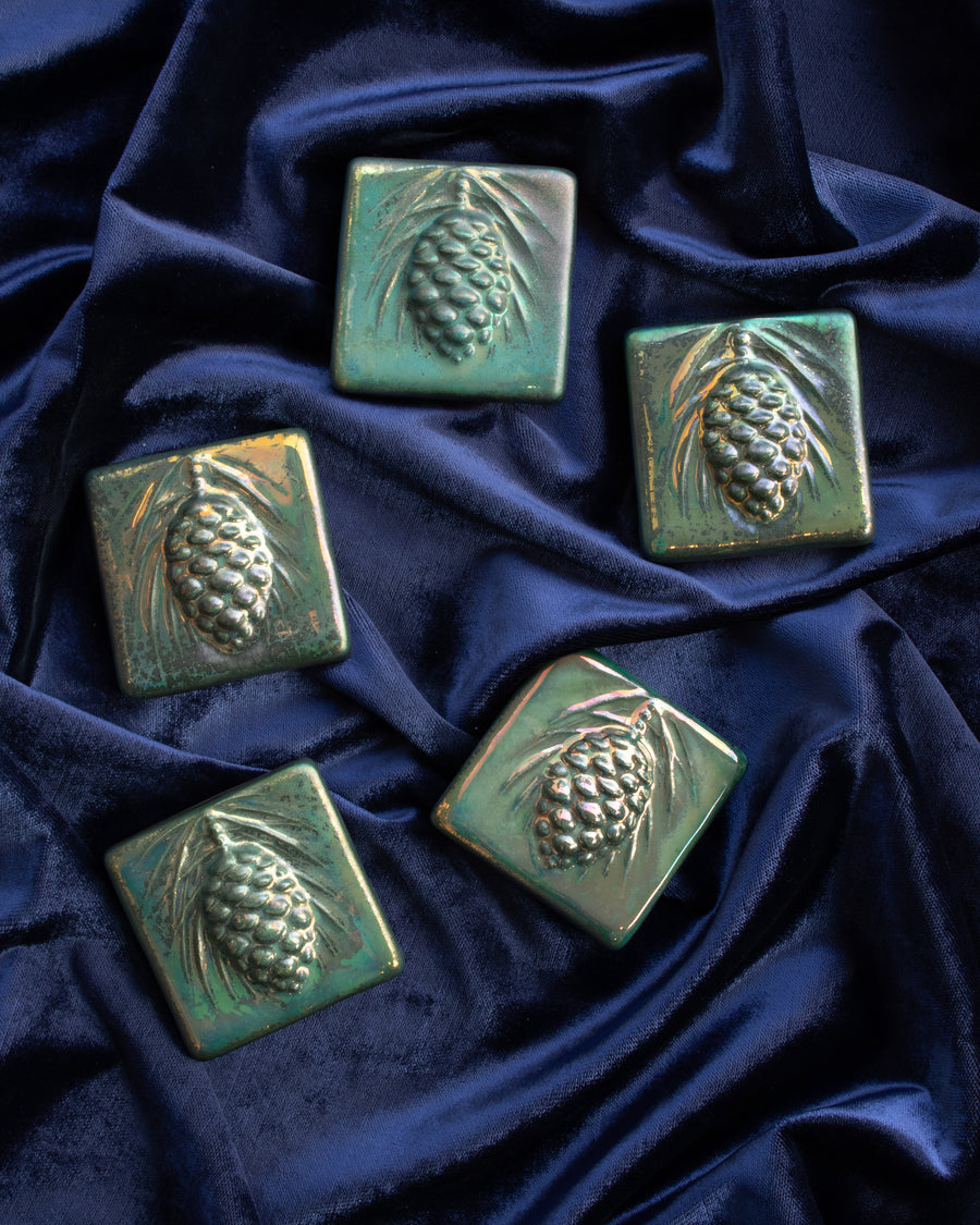 Pinecone Tile | Matte Green Iridescent