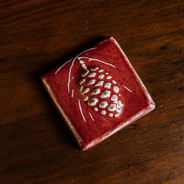 3x3 Pinecone Tile | Winterberry